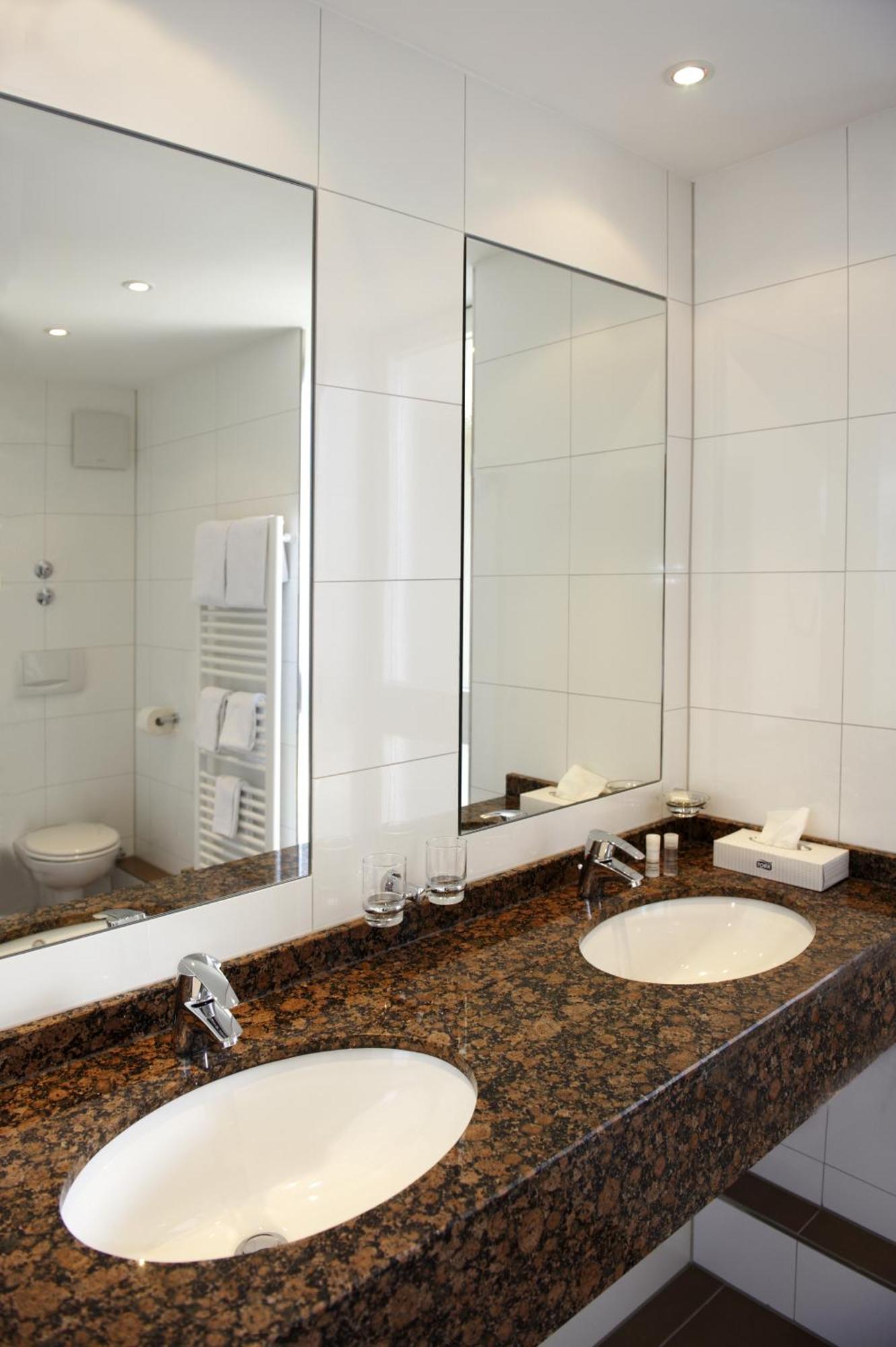 Stern Hotel Soller Ismaning Exterior photo